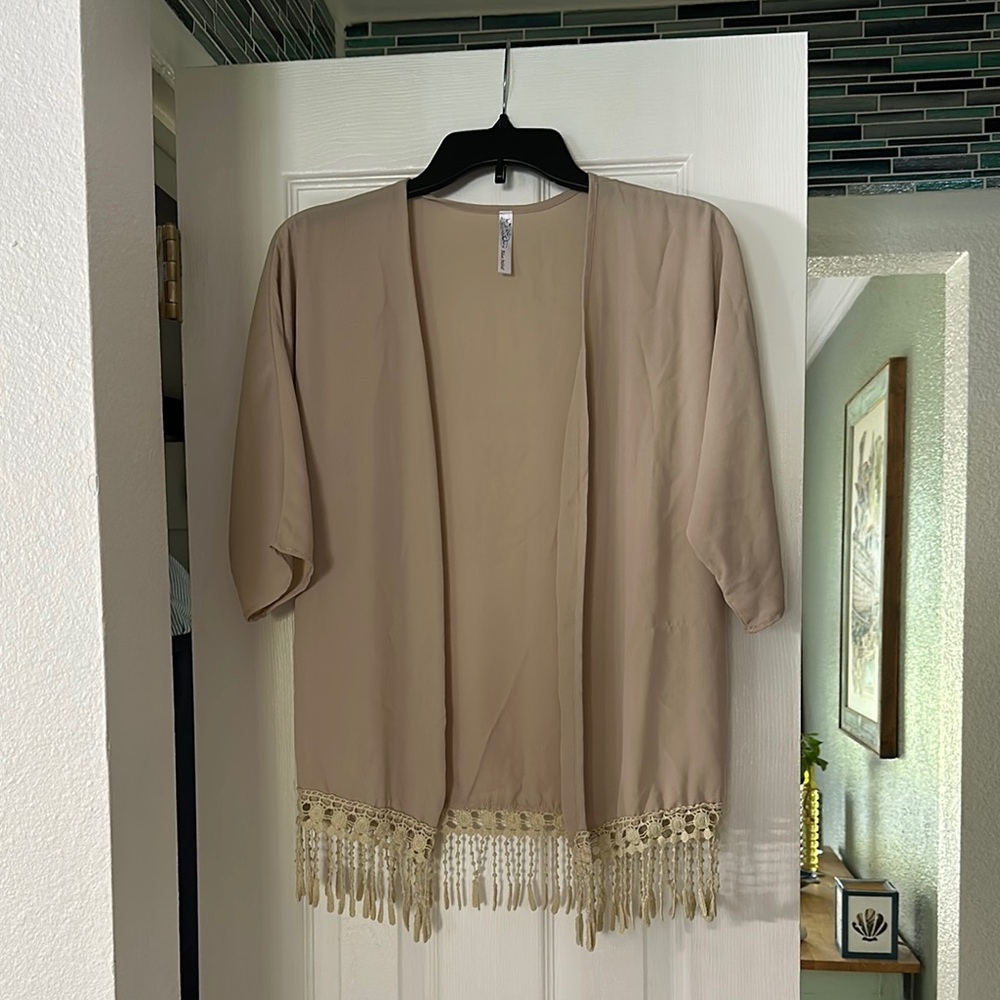 Elegant Beige Kimono with Fringe